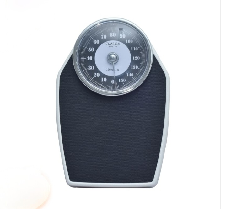 ميزان حمام منزلي من اوميجا (CS 5) مؤشر ابيض